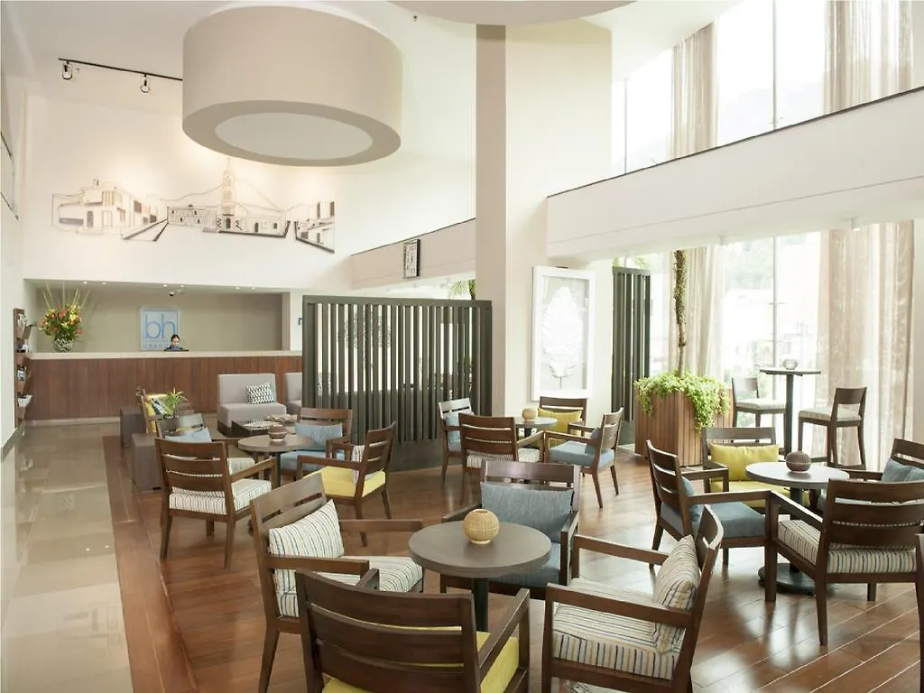 Hotel Bh Usaquen Bogota Colombia