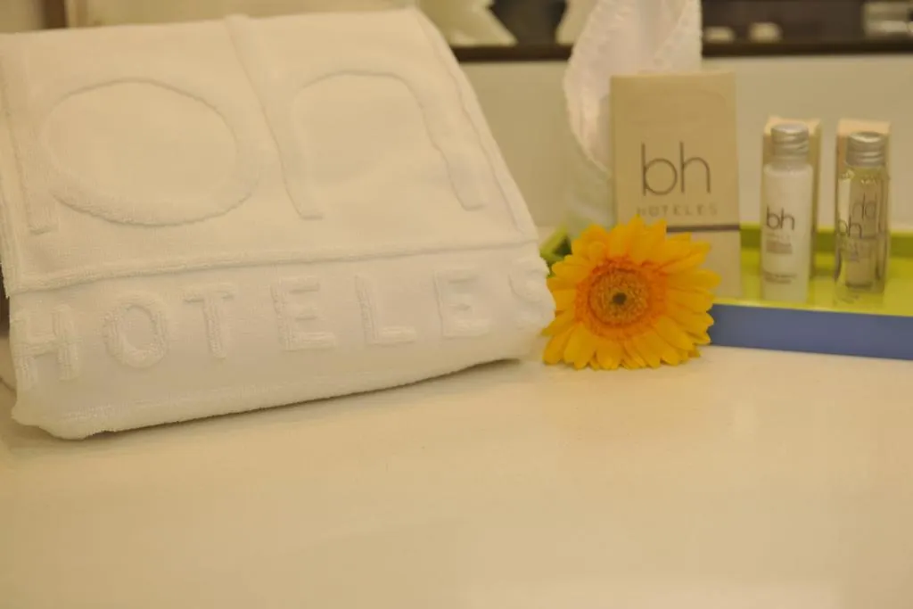Hotel Bh Usaquen Bogota Colombia